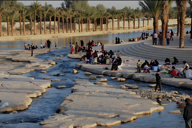 Complete Guide to Wadi Hanifah in Riyadh: History, Restoration, and Recreation
